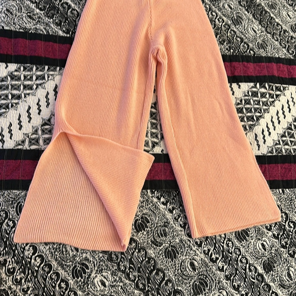 💓 Knit Sweater Set 💓 - Picture 8 of 8